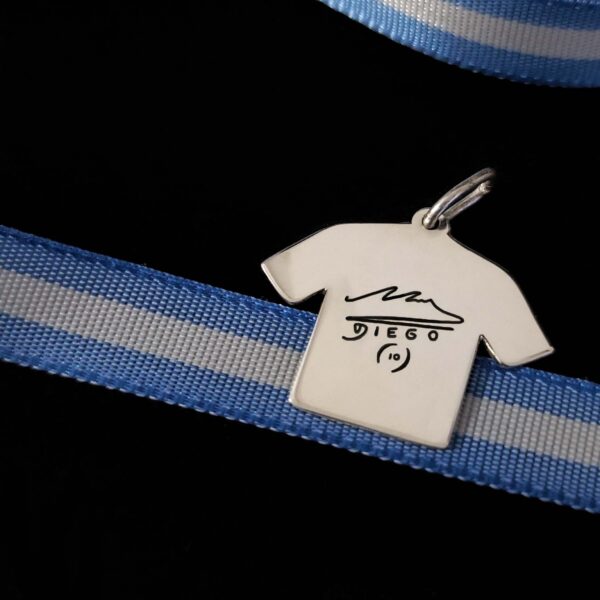 Maradona Pendant or Pin